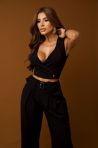 Conjunto Colete Cropped e Calça Cinto Jessi Caviar